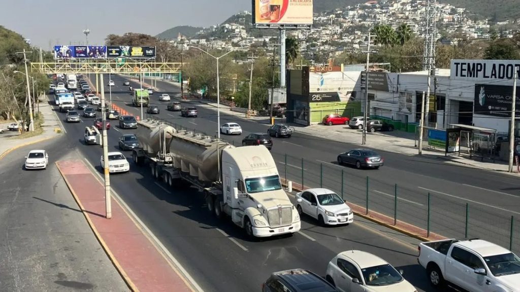 Tráfico En Carretera Nacional - Hola Mty Congestión-vial-proyecto-vial-monterrey