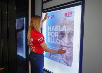 DIF Monterrey-programa-habla-por-ellos-con-línea-de-atención-para-atención-al-adulto-mayor