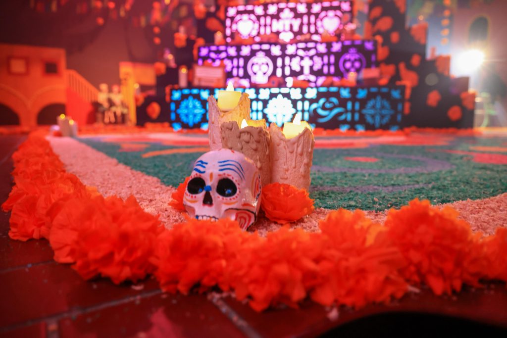 Altar-de-muertos-inmersivo-monterrey-día-de-muertos - Hola Mty