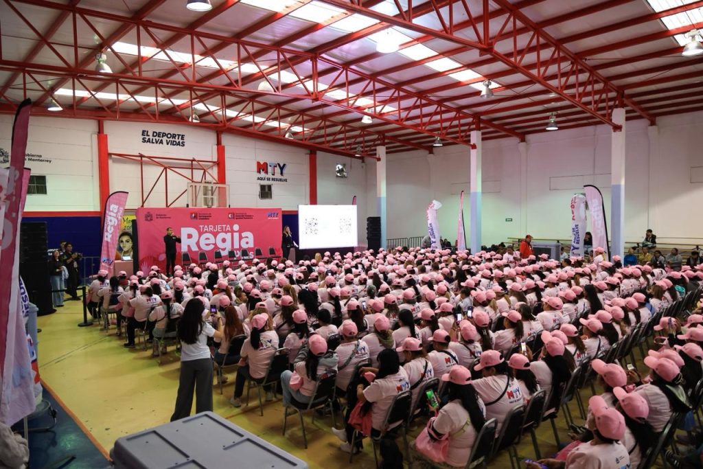 Tarjeta Regia Plus - Hola Mty Tarjeta-regia-plus-salud-de-la-mujer-apoyo-económico-atención-médica-monterrey