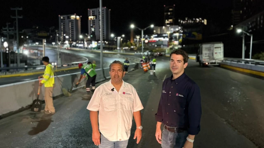 Marcelo Segovia Supervisa Junto Al Secretario De Servicios Públicos Los Operativos Nocturnos En Monterrey - Hola Mty