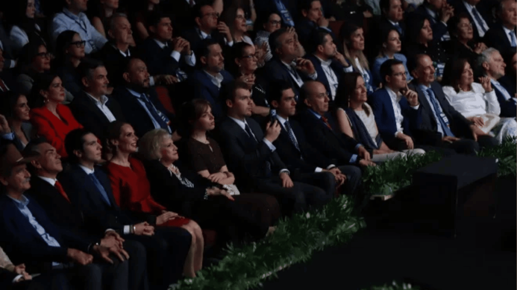 Panistas Y Priistas En El Informe De Gobierno De Adrián De La Garza - Hola Mty - Hola Mty